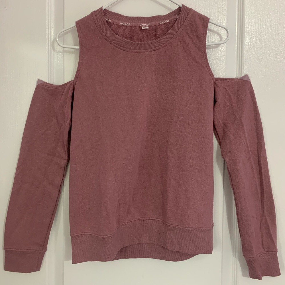 Long Sleeve Garage Top With Shoulders Cut Out
